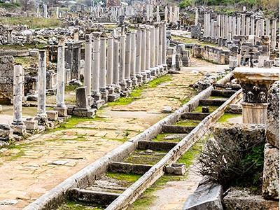 Tarih Hazinesi: Perge